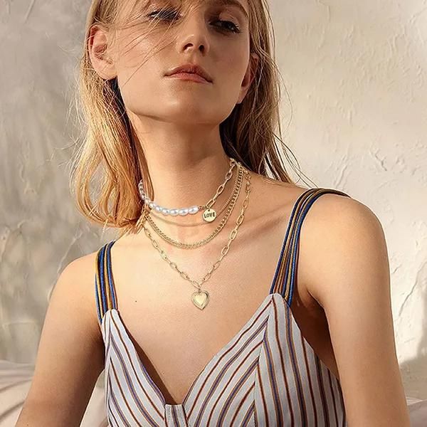 Minimalist Pendant Set for Everyday Looks